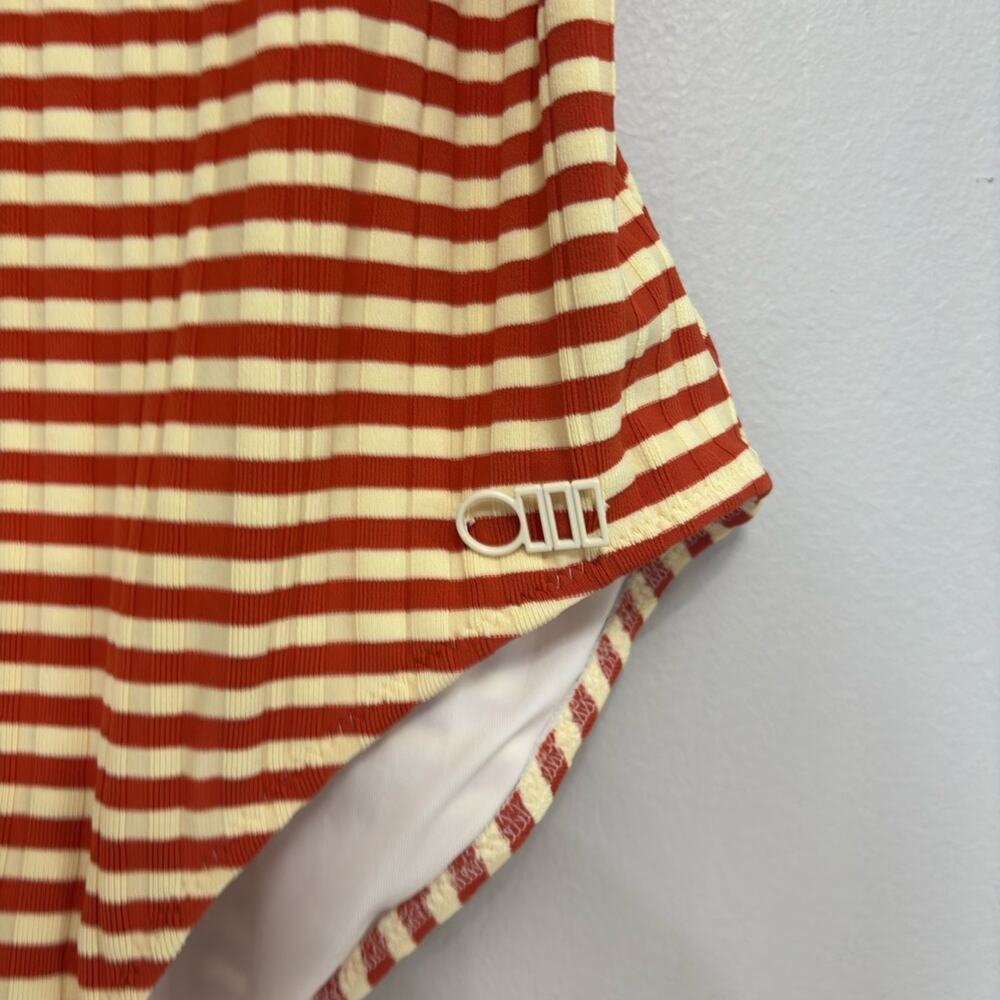 Solid & Striped Nina One Piece Swimsuit in Bronze Rib Fabric - Size L - Picture 4 of 7